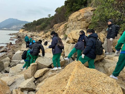 翻越石灘（中學部） - 2