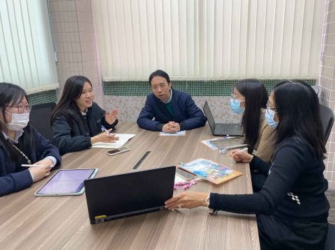 Santa Rosa de Lima English Secondary School visit - 7