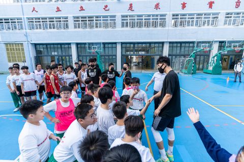 戰狼澳門職業籃球隊到校表演交流 - 1