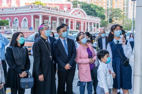 「馨雅相傳九十載」聖若瑟教區中學第五校慶祝校慶九十周年師生藝術作品展在子瞻廊開幕 - 18
