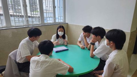 與高二/F5學生訪談未來大學方向 - 2