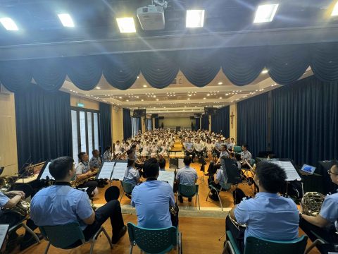警察銀樂隊到校演奏 - 2