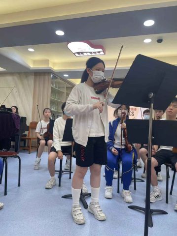 與菜農子弟學校進行弦樂交流 - 1