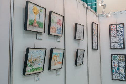 「馨雅相傳九十載」學生藝術作品展於家國情懷館展出 - 5