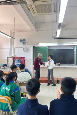 中學英語部的英語學會與澳門國際演講會(Macau Toastmasters Club)的合作迎來重要的里程碑！ - 5