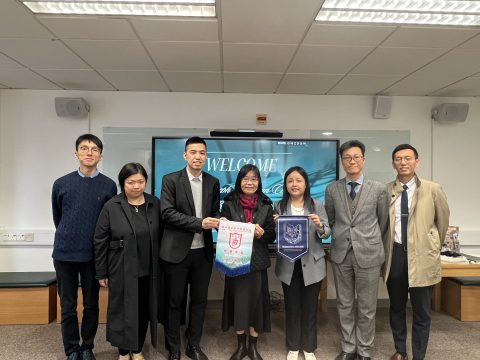 教師專業發展日——參訪香港風采中學 - 2