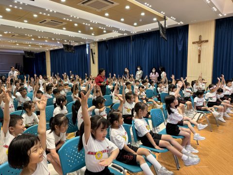 熱烈感謝虹光BAND精彩演出！幼稚園K3同學仔全情投入，閃耀舞台！ - 4
