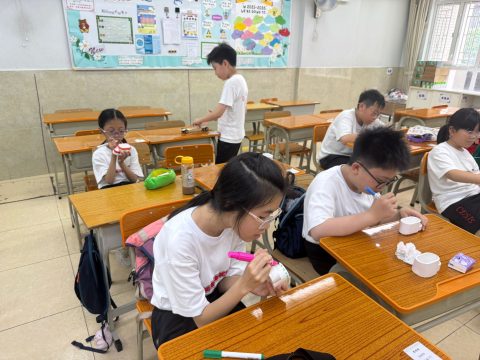 感恩栽種，心意綻放 ── 花藝種植班圓滿落幕（小學） - 2