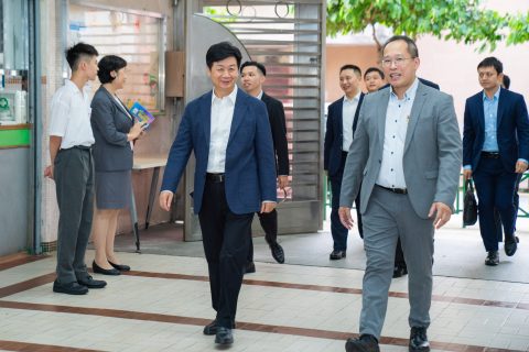 中联办副主任吕玉印视察及指导本校工作 - 2