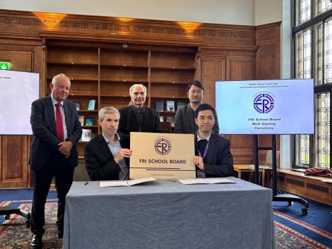 我校師生代表赴英國劍橋大學參加「FRI 2025研究計劃大賽」及「2025全球學校領導力與教師發展大會」 - 4