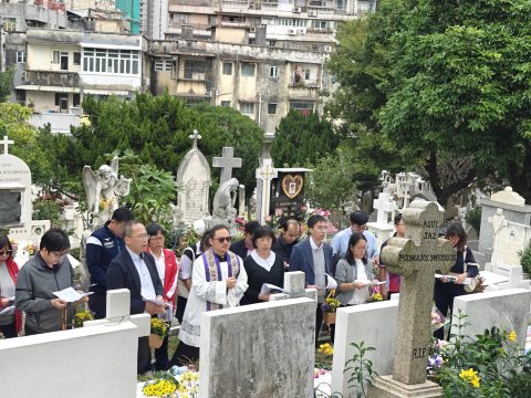 追念何神父祈禱禮儀 - 8