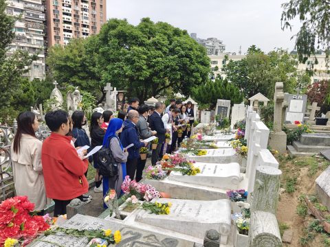 追念何神父祈禱禮儀 - 9