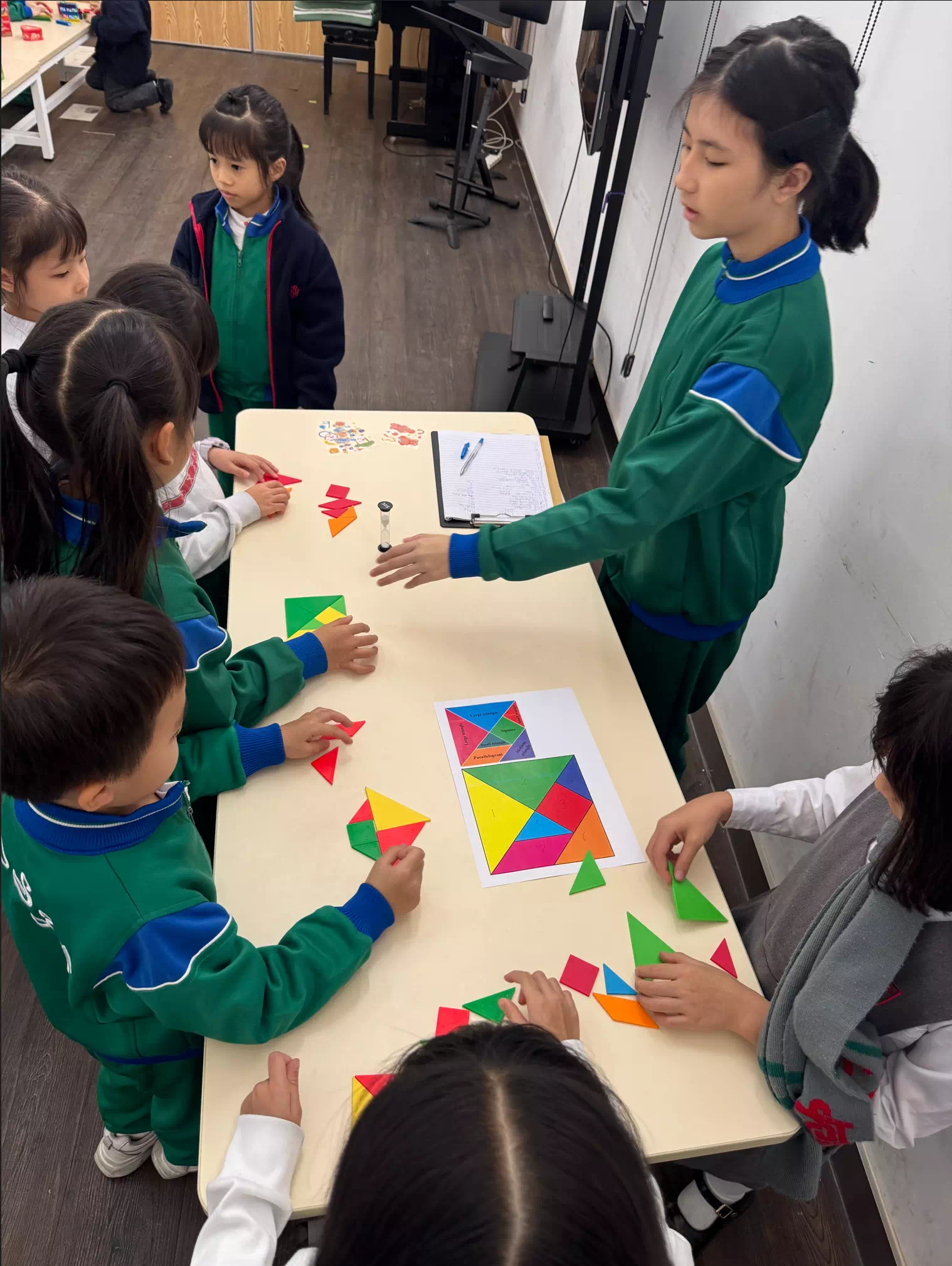 小學英文部七巧板大賽圓滿落幕！ - 1