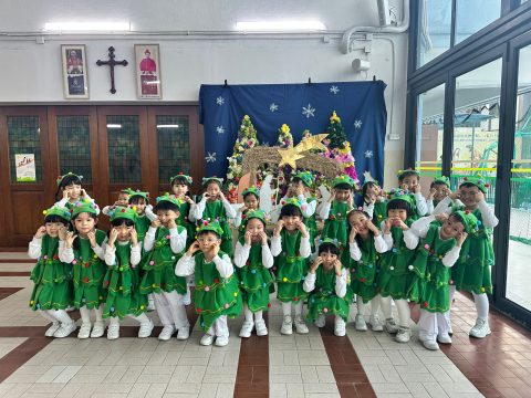 幼稚園學生外出報佳音 - 2