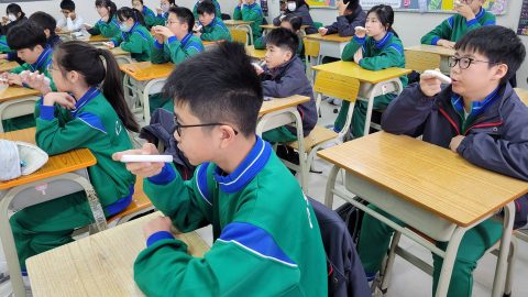 AI賦能英語教學-(小學)(中學) - 6