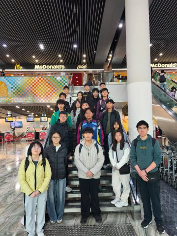 【2026廈大「AI經濟先鋒」冬令營精彩回顧】五天沉浸式研學，學子們解鎖經濟學與AI的N種可能！ - 9