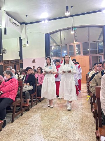 領受入門聖事 - 4