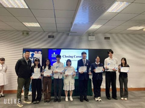 捷報！本校學生於首屆“三地中學生英語辯論挑戰賽“勇奪桂冠，為校增光！ - 5