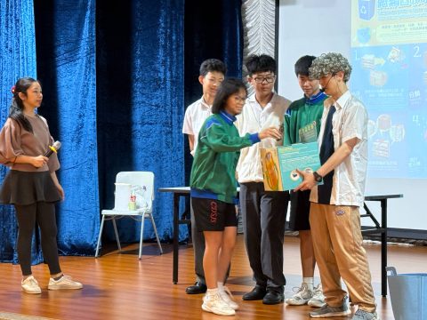 初二 我要成為"環保減碳大使"(話劇) - 7