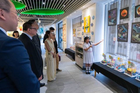 聖五藝術作品、智慧教學及科技教育成果展揭幕 - 4
