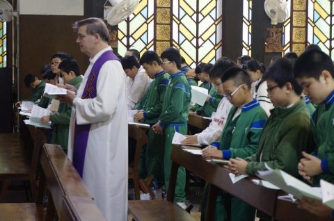 饑饉活動和拜苦路(3月18日) - 1