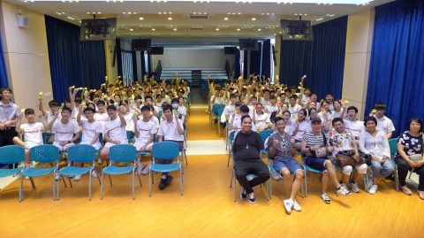 小學中文部誦諗玫瑰經 - 1