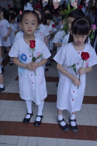 幼稚園誦唸玫瑰經(5月26日) - 3