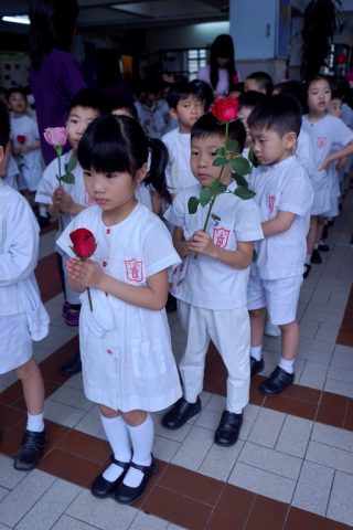 幼稚園誦唸玫瑰經(5月26日) - 4