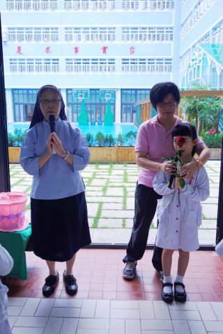 幼稚園誦唸玫瑰經(5月26日) - 9