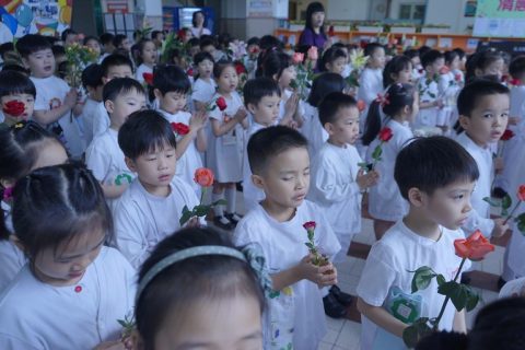 幼稚園誦唸玫瑰經(5月26日) - 12