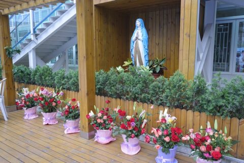 幼稚園誦唸玫瑰經(5月26日) - 26