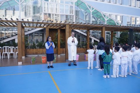 幼稚園玫瑰經 - 3